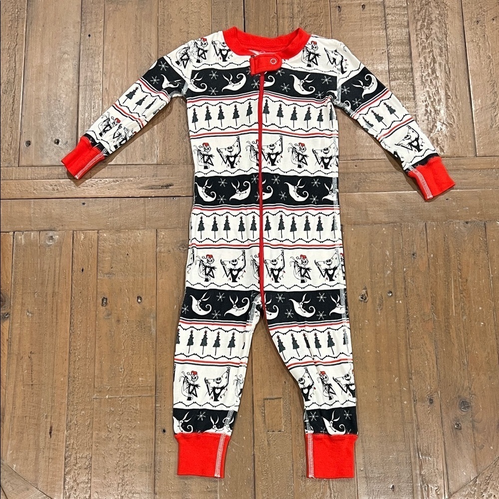 Hanna andersson disney nightmare before Christmas pajamas 18-24 months footless